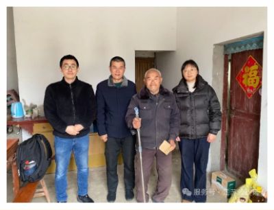 年前溫情行動：慰問困難職工，傳遞濃濃關懷
